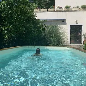villasarda-drome.hotels-rhonealpes.com/