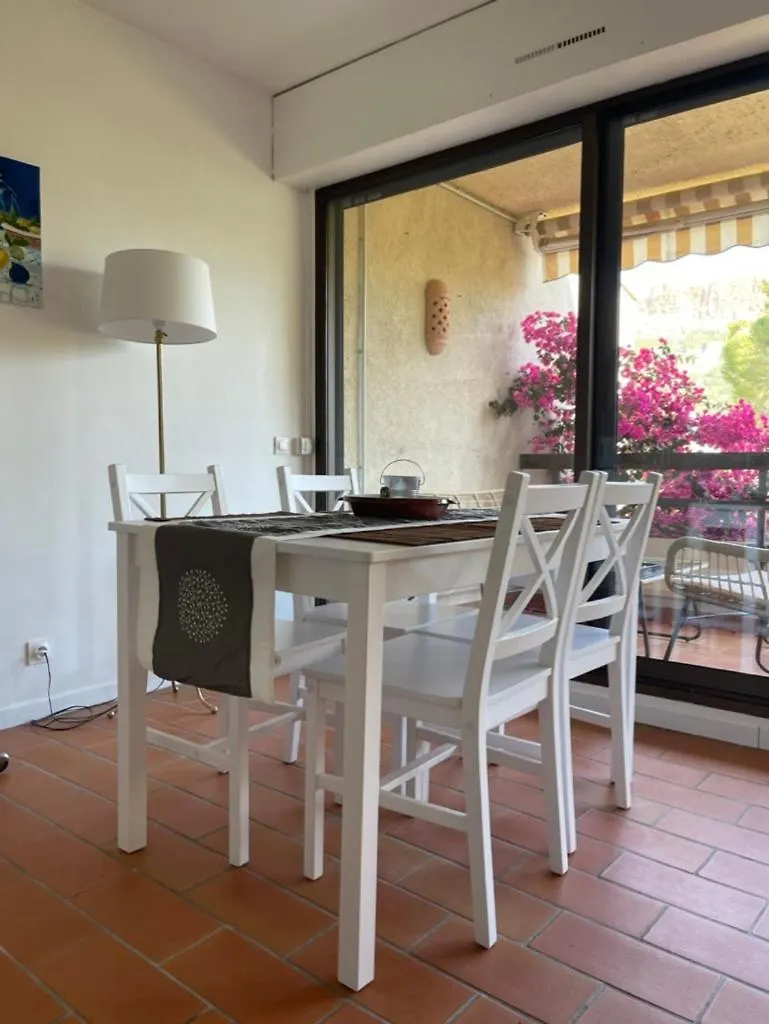 Le Nais - Proche Centre - Parking - Wifi Apartment Cassis